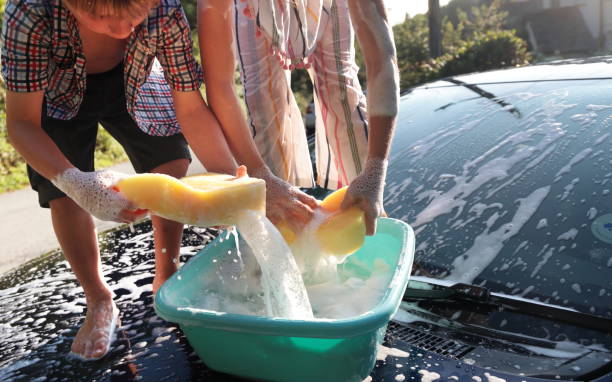 how to clean car roof at home