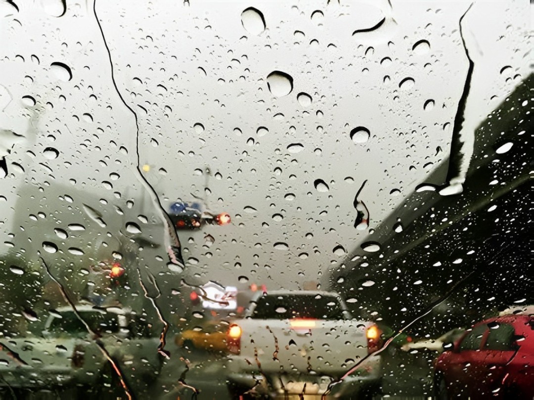car safety tips for rainy season