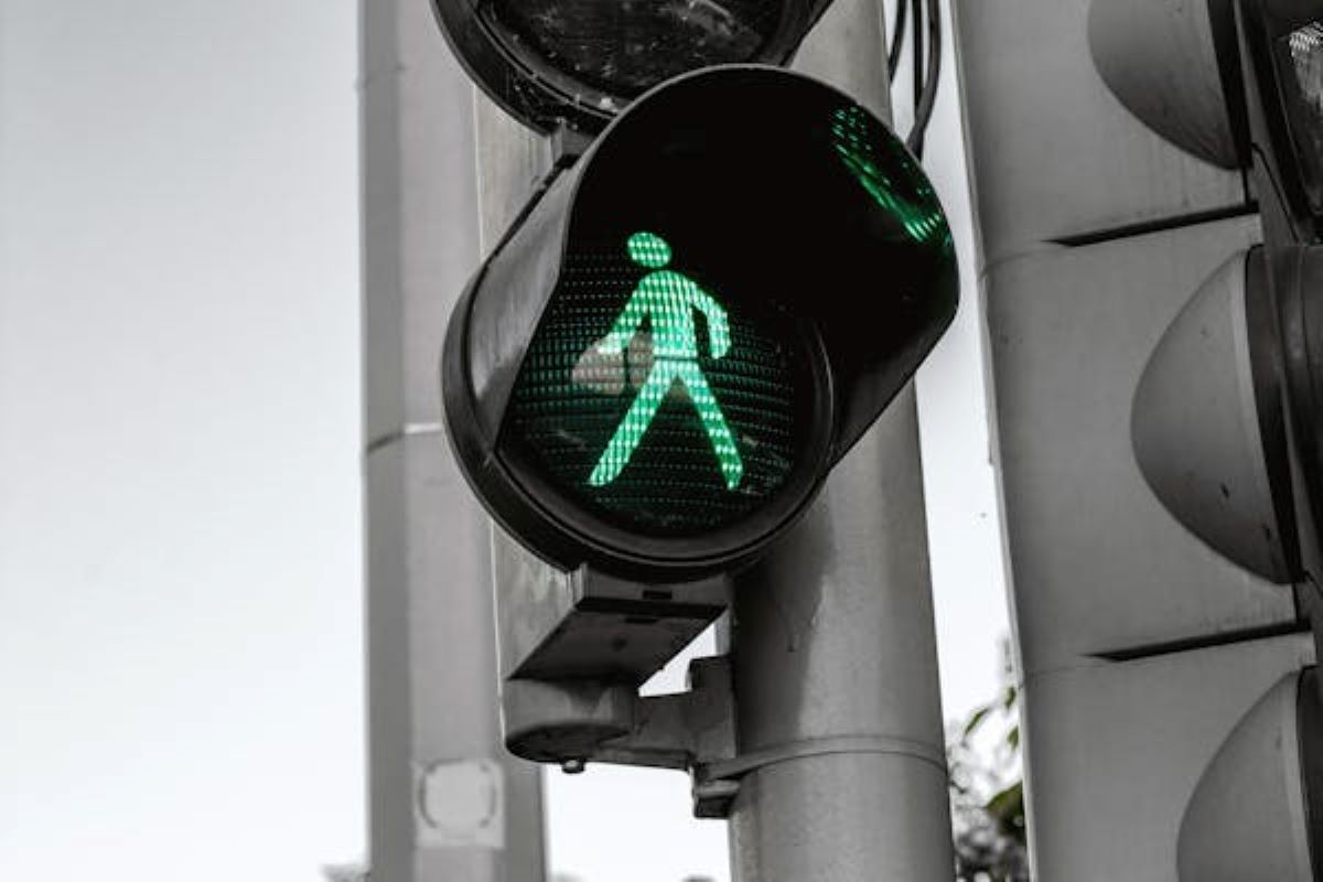 traffic signal rules