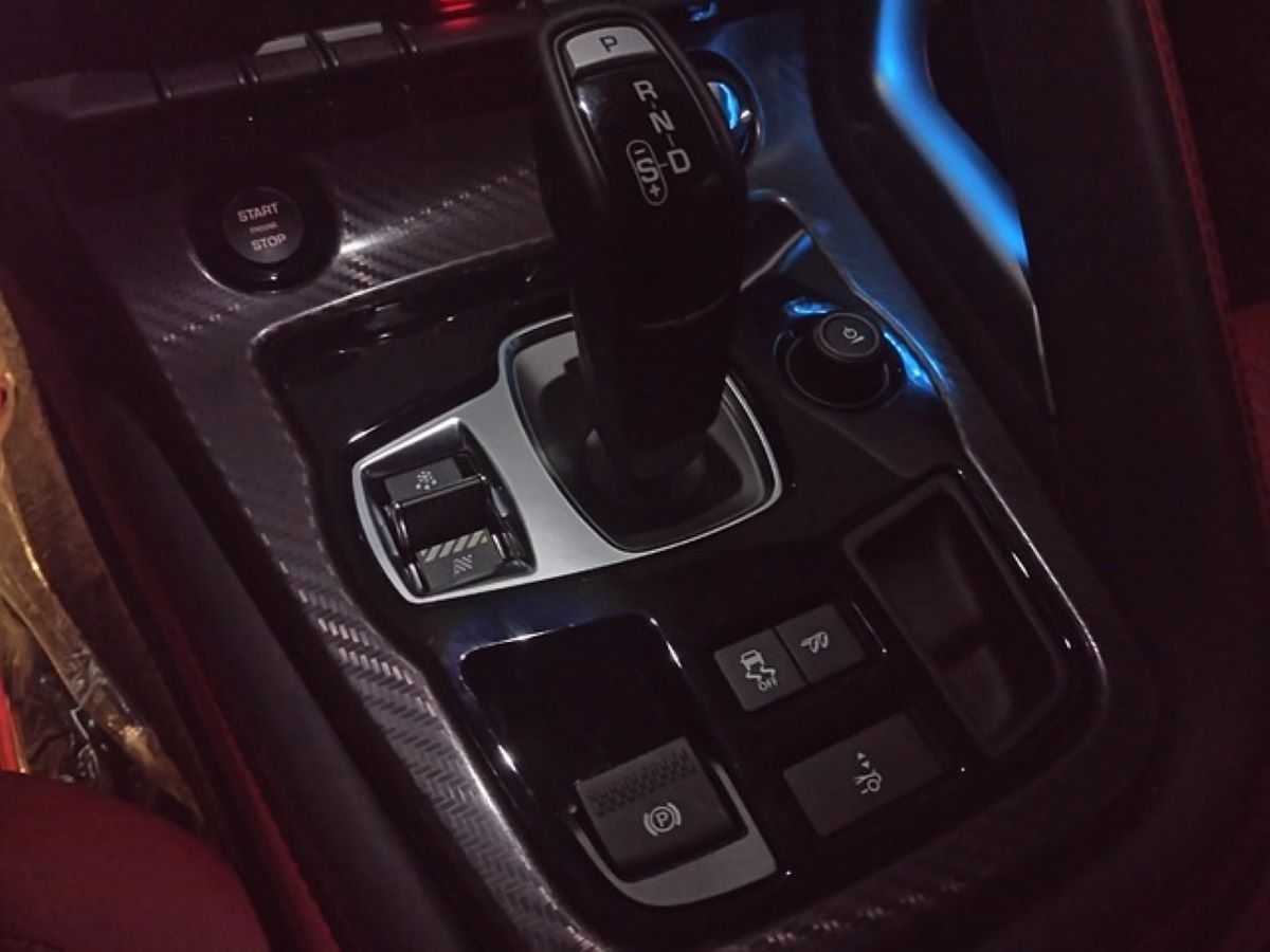 how does automatic gearbox work